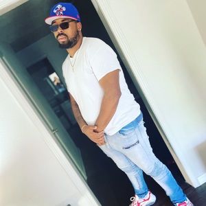 Meet your Posher, Jonathan